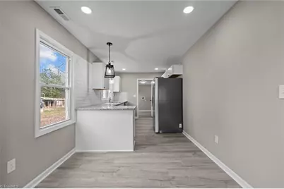 112 Holman Street, Mocksville, NC 27028 - Photo 9