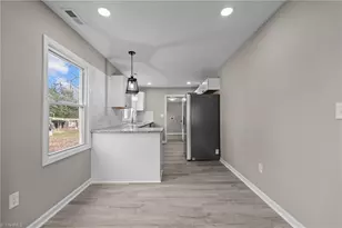 112 Holman St, Mocksville, NC 27028 - Photo 9