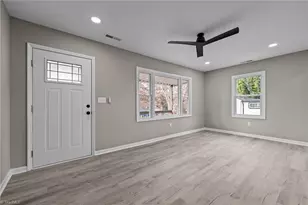 112 Holman St, Mocksville, NC 27028 - Photo 7