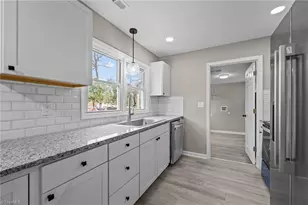 112 Holman St, Mocksville, NC 27028 - Photo 11