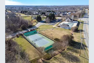 1328 Crosswinds Drive, High Point, NC 27265 - Photo 25