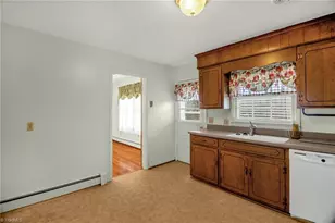 387 Ledford Cir, High Point, NC 27265 - Photo 13