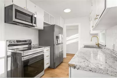 310 Somers Avenue, Burlington, NC 27215 - Photo 5