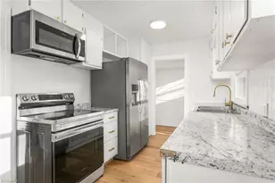 310 Somers Ave, Burlington, NC 27215 - Photo 5