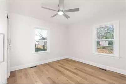 310 Somers Avenue, Burlington, NC 27215 - Photo 15