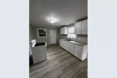 1022 Manly Street, Winston-Salem, NC 27105 - Photo 7