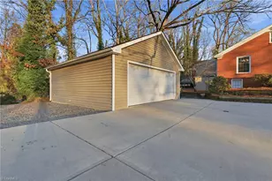 2410 Madison Ave, Greensboro, NC 27403 - Photo 13