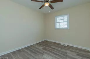 8915 Linwood-Southmont Rd, Lexington, NC 27292 - Photo 21