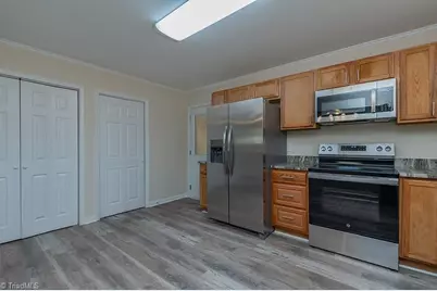 8915 Linwood Southmont Road, Lexington, NC 27292 - Photo 9