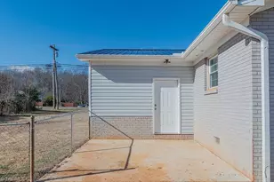 8915 Linwood-Southmont Rd, Lexington, NC 27292 - Photo 27