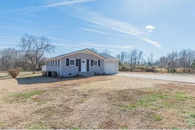 8915 Linwood Southmont Road, Lexington, NC 27292 - Photo 5