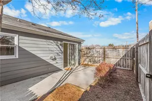 4201 Edith Ln, Greensboro, NC 27409 - Photo 25