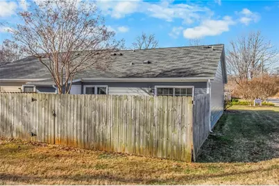 4201 Edith Lane #101, Greensboro, NC 27409 - Photo 27