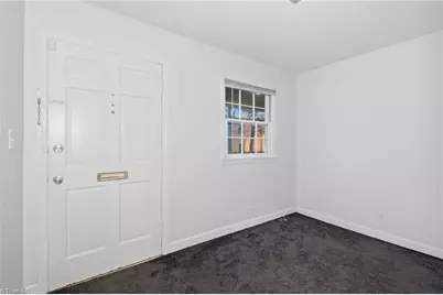 2810 Carriage Drive #D, Winston-Salem, NC 27106 - Photo 3