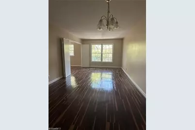 2810 Carriage Drive #D, Winston-Salem, NC 27106 - Photo 17