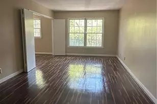 2810 Carriage Dr, Winston-Salem, NC 27106 - Photo 17