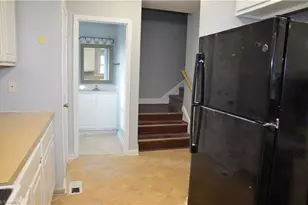 912 Mar Don Hills Cir, Winston-Salem, NC 27104 - Photo 3