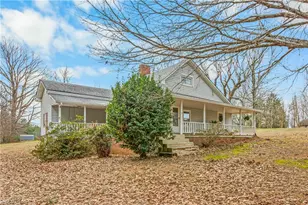 8290 Lake Ridge Dr, Clemmons, NC 27012 - Photo 3