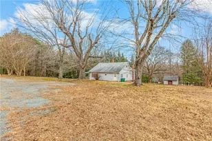 8290 Lake Ridge Dr, Clemmons, NC 27012 - Photo 5