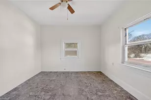 421 Vine St, Eden, NC 27288 - Photo 5