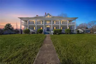 421 Vine St, Eden, NC 27288 - Photo 1