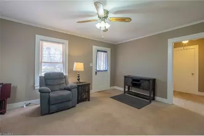 2660 W Pine Street, Mount Airy, NC 27030 - Photo 7