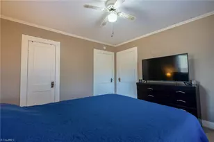 2660 W Pine St, Mount Airy, NC 27040 - Photo 13