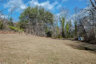 2660 W Pine St, Mount Airy, NC 27040 - Photo 21