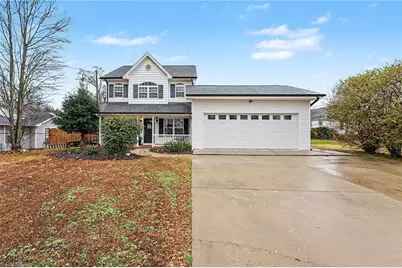 206 Hughes Street, Asheboro, NC 27203 - Photo 3