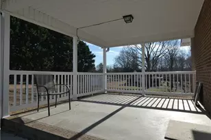 195 Georgia Ln, Winston-Salem, NC 27107 - Photo 3