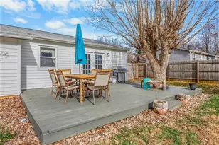 303 Pinoak Dr, King, NC 27021 - Photo 21