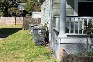 1704 Grove St, Greensboro, NC 27403 - Photo 33