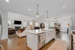 3082 Cascade Dr, Burlington, NC 27216 - Photo 15