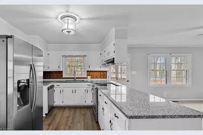 8163 US Highway 220 Bus, Randleman, NC 27317 - Photo 5