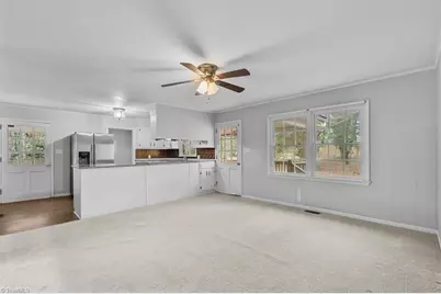 8163 US Highway 220 Bus, Randleman, NC 27317 - Photo 9