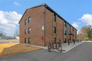 105 Dahl St, Madison, NC 27025 - Photo 27