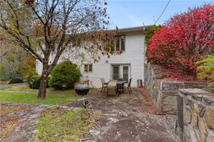 339 Stillhouse Branch Rd, Laurel Springs, NC 28644 - Photo 11