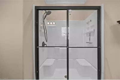 601 Grandview Drive, Graham, NC 27253 - Photo 15