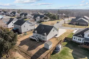 601 Grandview Dr, Graham, NC 27253 - Photo 27