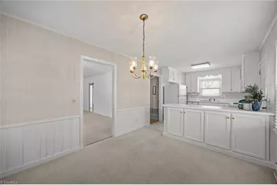 1518 Sherwood Drive, Burlington, NC 27215 - Photo 11