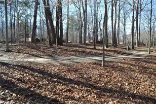 2400 Cottage Pl, Greensboro, NC 27455 - Photo 13