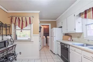 5509 Fallingbrooks Dr, Greensboro, NC 27407 - Photo 21