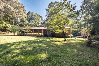 5509 Fallingbrooks Drive, Greensboro, NC 27407 - Photo 3