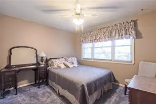 5509 Fallingbrooks Dr, Greensboro, NC 27407 - Photo 31