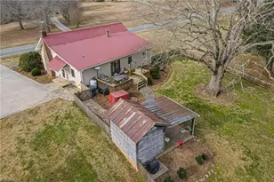 1182 Rosebud Rd, Walnut Cove, NC 27052 - Photo 37