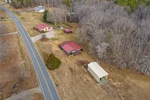 1182 Rosebud Rd, Walnut Cove, NC 27052 - Photo 43