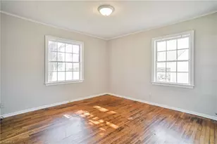 1113 Louise Rd, Winston-Salem, NC 27107 - Photo 9