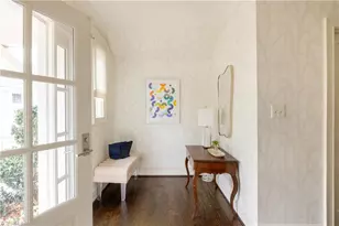 702 Woodland Dr, Greensboro, NC 27408 - Photo 9