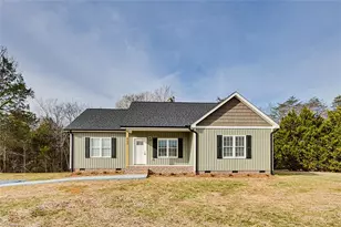 432 Kimrey St, Ramseur, NC 27316 - Photo 37