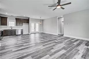 432 Kimrey St, Ramseur, NC 27316 - Photo 9